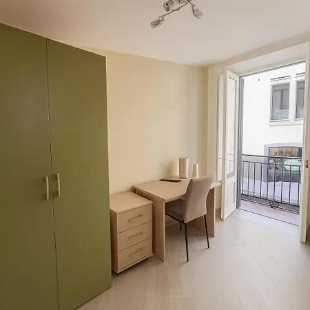 Trasi E Niesci Flat *