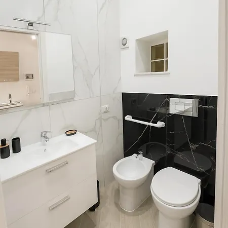 Апартаменты Trasi E Niesci Flat Палермо